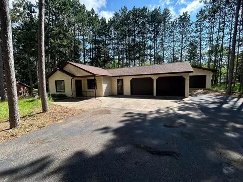 353 E River Dr, Park Rapids, MN 56470