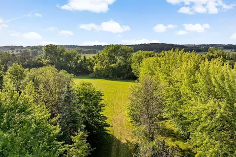Nnn Spring Lake Circle, Jordan, MN 55372