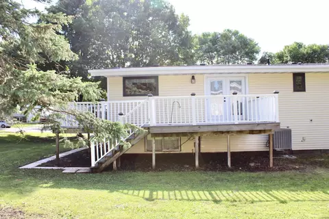 Exterior - 2001 25th St SW, Willmar, MN 56201 photo 5 of 8