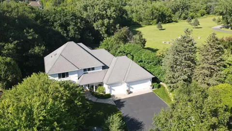 7700 W 99th St, Bloomington, MN 55438