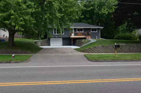 2740 County Rd E, New Brighton, MN 55112