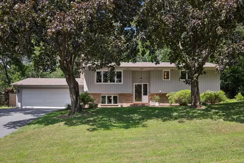 5396 Hampton St NE, Prior Lake, MN 55372