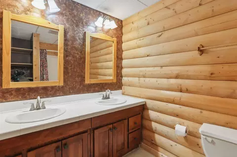 Bath - 11228 W River Rd, Champlin, MN 55316 photo 4 of 4