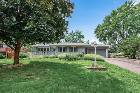 10706 York Ave S, Bloomington, MN 55431