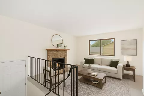 8983 Vinewood Ln N, Maple Grove, MN 55369