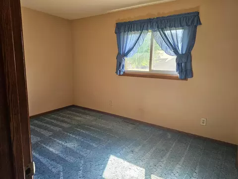 Bedroom - 11124 Utah Ave N, Champlin, MN 55316 photo 1 of 1