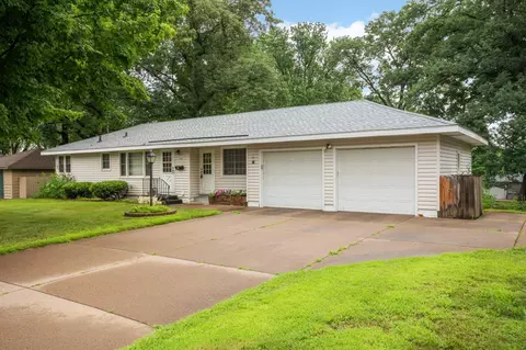 6308 Wyoming Ave N, Brooklyn Park, MN 55428