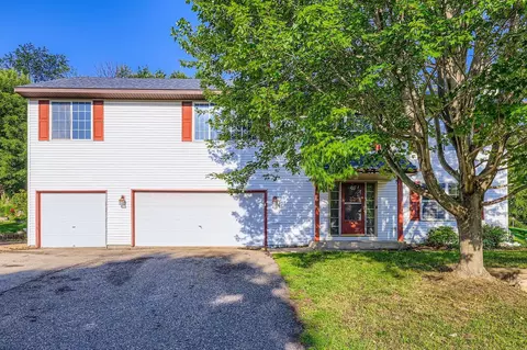 18325 Euclid St, Farmington, MN 55024