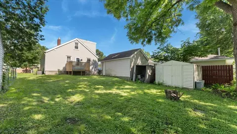 Exterior - 806 8th St SW, Willmar, MN 56201 photo 6 of 7