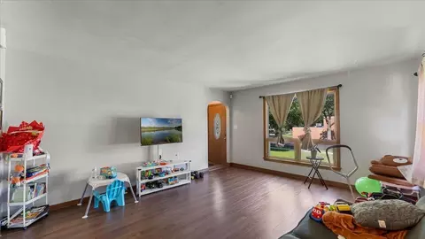 Living - 806 8th St SW, Willmar, MN 56201 photo 2 of 2
