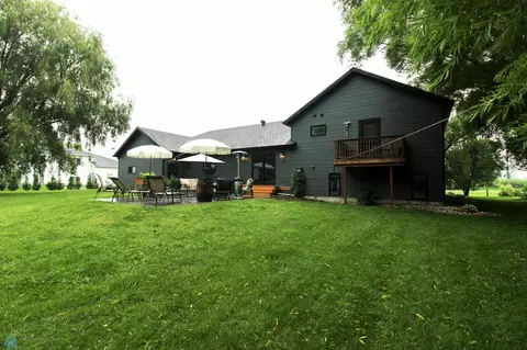 Exterior - 1307 Libra Ln, Fargo, ND 58104 photo 11 of 14