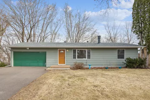14798 56th St N, Oak Park Heights, MN 55082