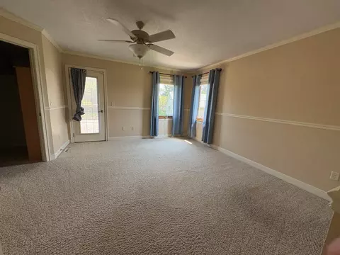 Bedroom - 53030 254th Ave, Plainview, MN 55964 photo 2 of 10