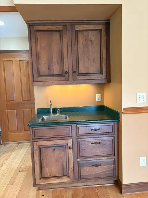 Kitchen - 53030 254th Ave, Plainview, MN 55964 photo 9 of 11