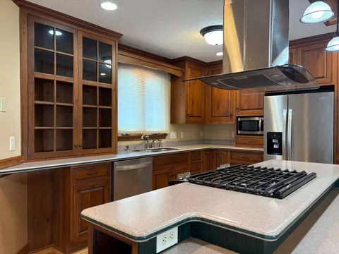 Kitchen - 53030 254th Ave, Plainview, MN 55964 photo 6 of 11