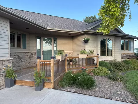 Exterior - 53030 254th Ave, Plainview, MN 55964 photo 2 of 39