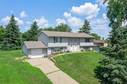 1363 Easter Ln, Eagan, MN 55123
