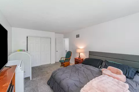 4510 Slater Rd, Eagan, MN 55122 photo 13