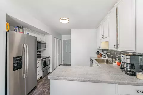 4510 Slater Rd, Eagan, MN 55122 photo 8