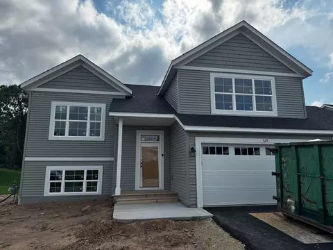 529 Lagrandeur Rd, Somerset, WI 54025