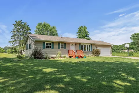 7635 165th Ave NE, Columbus, MN 55025