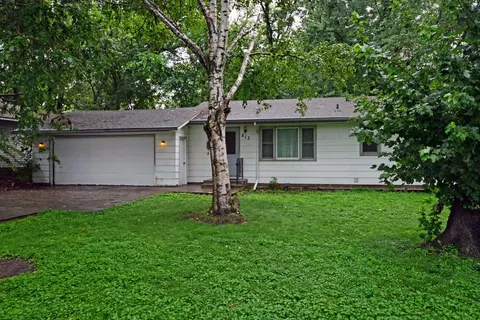 813 Independence Ave N, Champlin, MN 55316