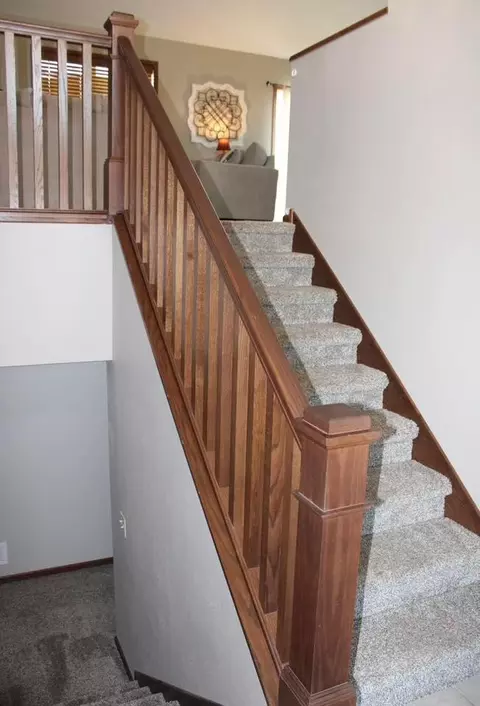 Entry Way - 2007 Pratt Cir, Saint Peter, MN 56082 photo 1 of 3