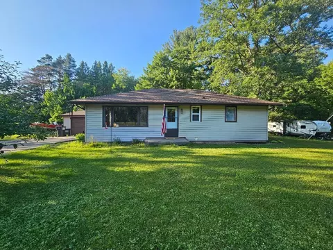 1174 County Road 440, Bovey, MN 55709