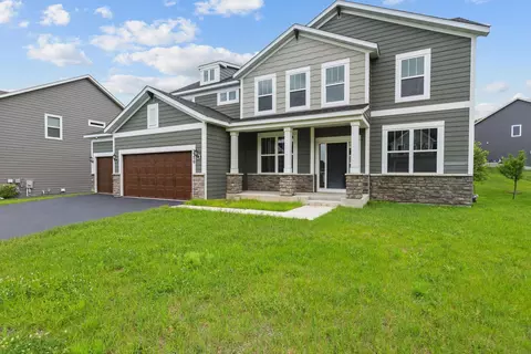 5370 Fountain Ln N, Plymouth, MN 55446