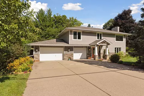 2610 Noble Ave N, Golden Valley, MN 55422