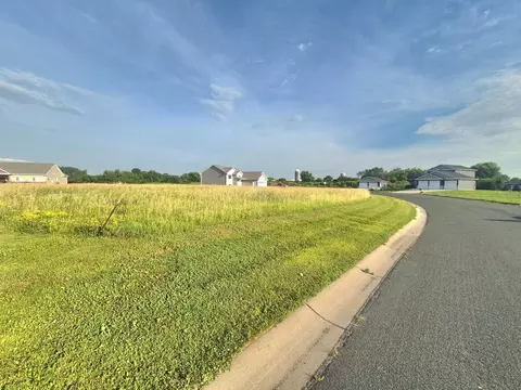 lot11 Blk 2 5th St E, Green Isle, MN 55338