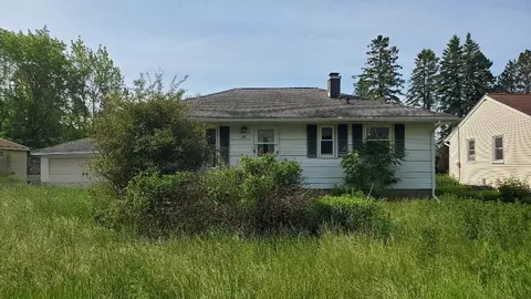 48 E Buffalo St, Duluth, MN 55811