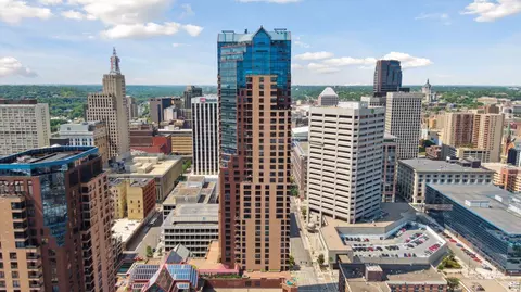 168 E 6th St E #3004, Saint Paul, MN 55101