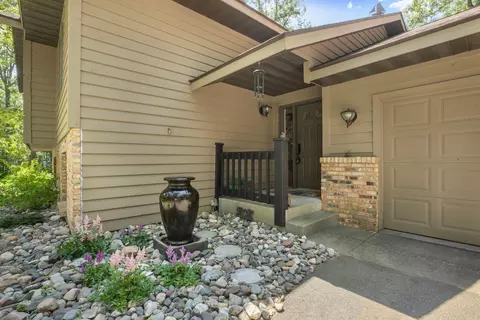 24233 County Road 75, Saint Augusta, MN 56301 photo 29
