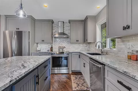 24233 County Road 75, Saint Augusta, MN 56301 photo 11