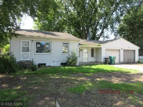 83 1st Ave N, Lester Prairie, MN 55354