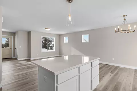Living - 2150 Violet Ln, Faribault, MN 55021 photo 11 of 12