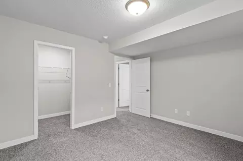 Bedroom - 2150 Violet Ln, Faribault, MN 55021 photo 14 of 16