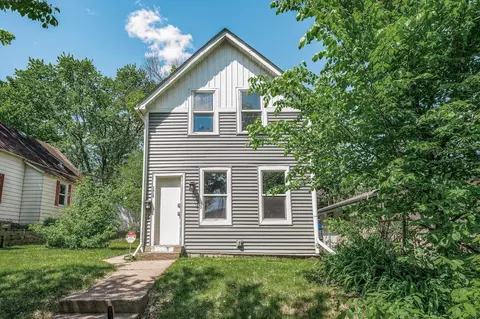 1415 Galtier St, Saint Paul, MN 55117