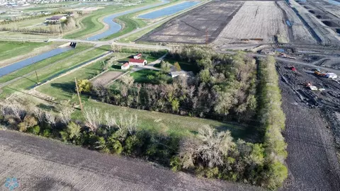 View/Area - 1604 32nd Ave W, West Fargo, ND 58078 photo 2 of 4