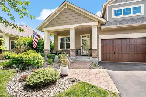 16812 Asterbilt Ln, Lakeville, MN 55044