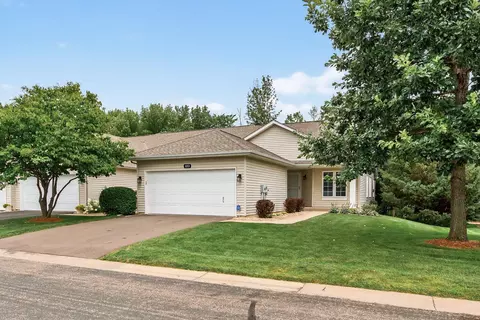 5215 Deerfield Ln SE, Prior Lake, MN 55372