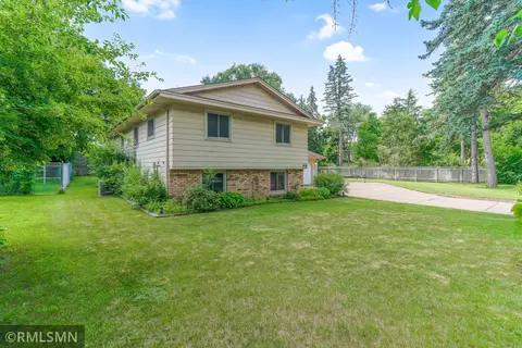 Exterior - 5733 Riverview Entry, Champlin, MN 55316 photo 4 of 10