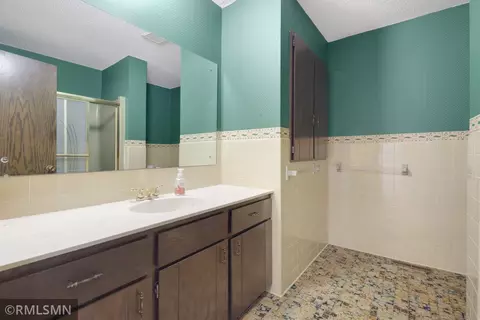 Bath - 5733 Riverview Entry, Champlin, MN 55316 photo 2 of 3