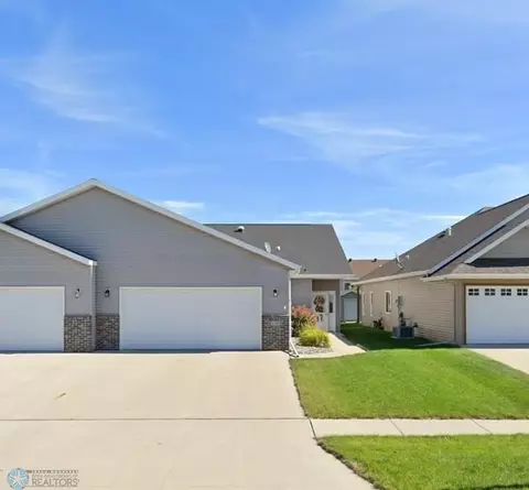 4768 Clock Tower Ln S, Fargo, ND 58104