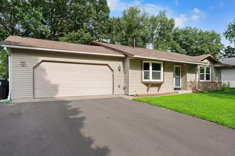 Exterior - 10919 Eagle St NW, Coon Rapids, MN 55433 photo 3 of 8