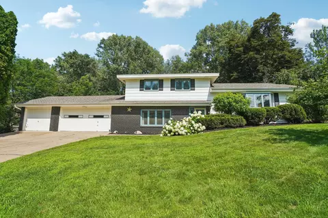 159 Elizabeth Ln, Burnsville, MN 55337