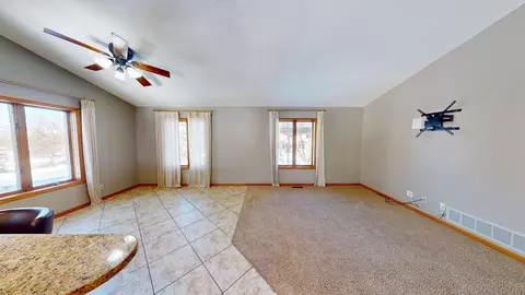 Living - 2210 9th Ave SE, Willmar, MN 56201 photo 4 of 4