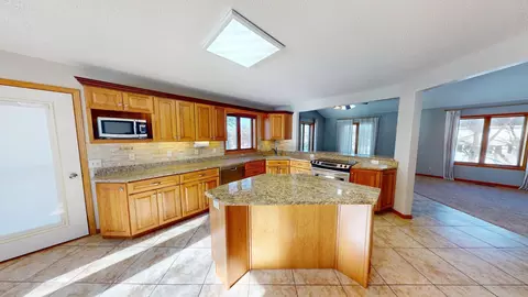 Kitchen - 2210 9th Ave SE, Willmar, MN 56201 photo 4 of 4