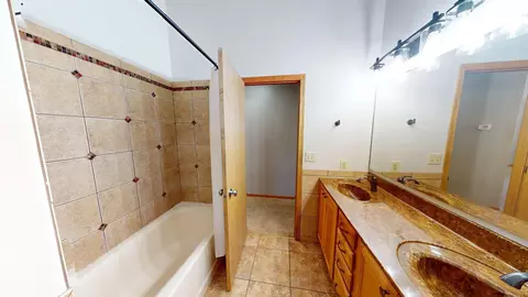 Bath - 2210 9th Ave SE, Willmar, MN 56201 photo 1 of 5